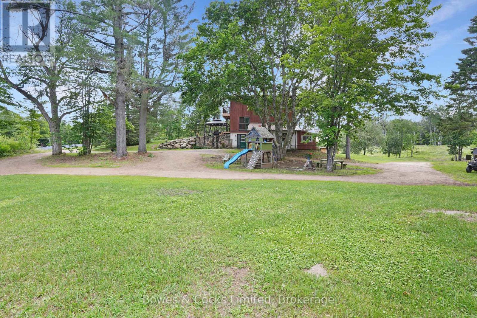 2885 LOWER FARADAY ROAD - 3