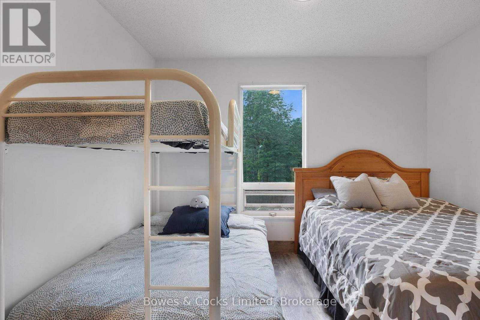 2885 LOWER FARADAY ROAD - 30