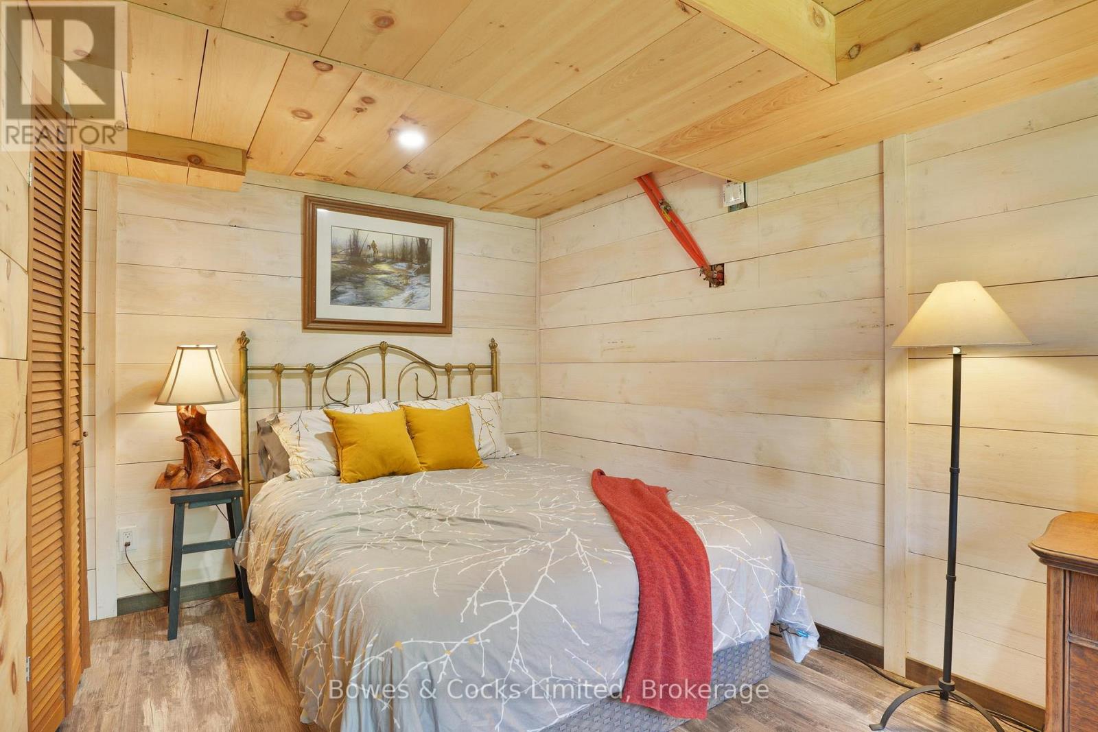 2885 LOWER FARADAY ROAD - 36