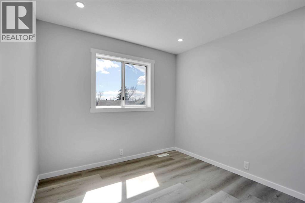 51 Martinridge Grove NE - 23