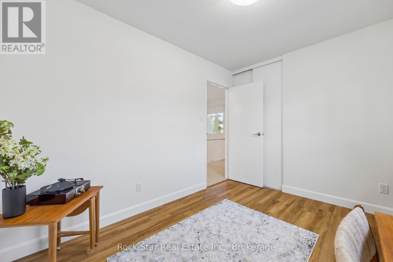 109 NORTONVILLE DRIVE - 26