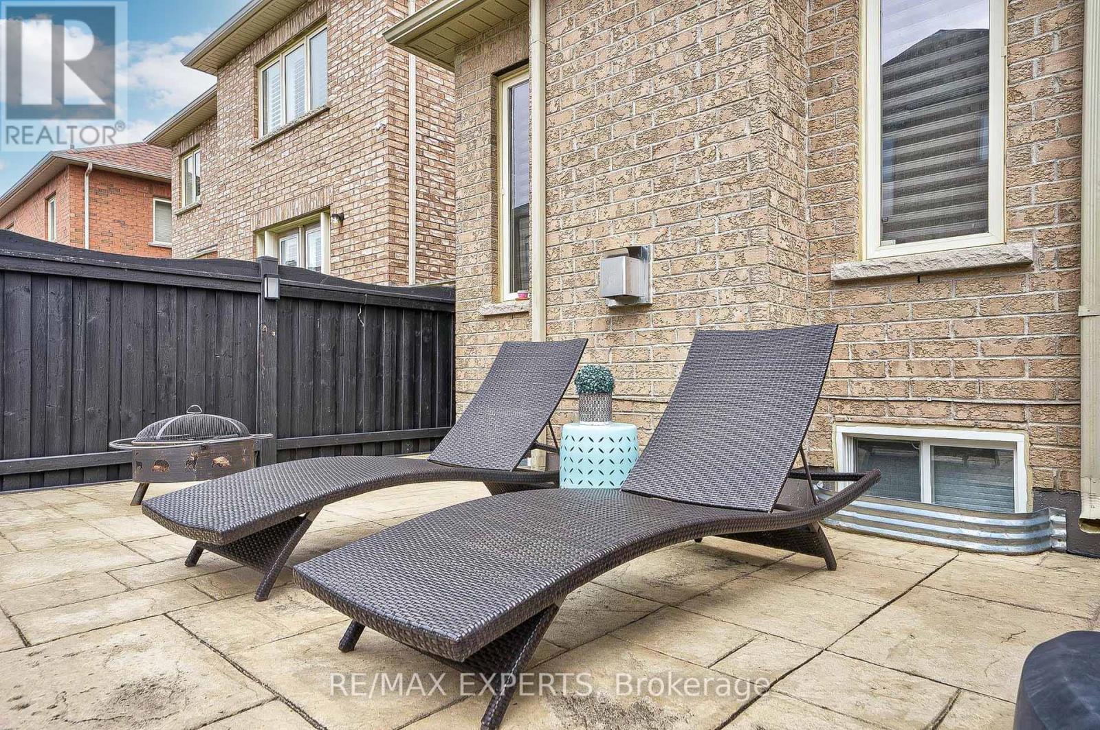 265 CHATFIELD DRIVE N - 50
