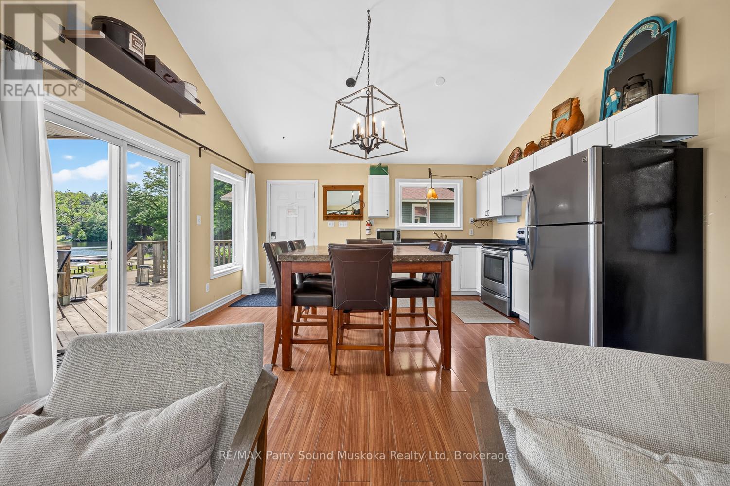 #9 7 SILVER POINT ROAD - 24