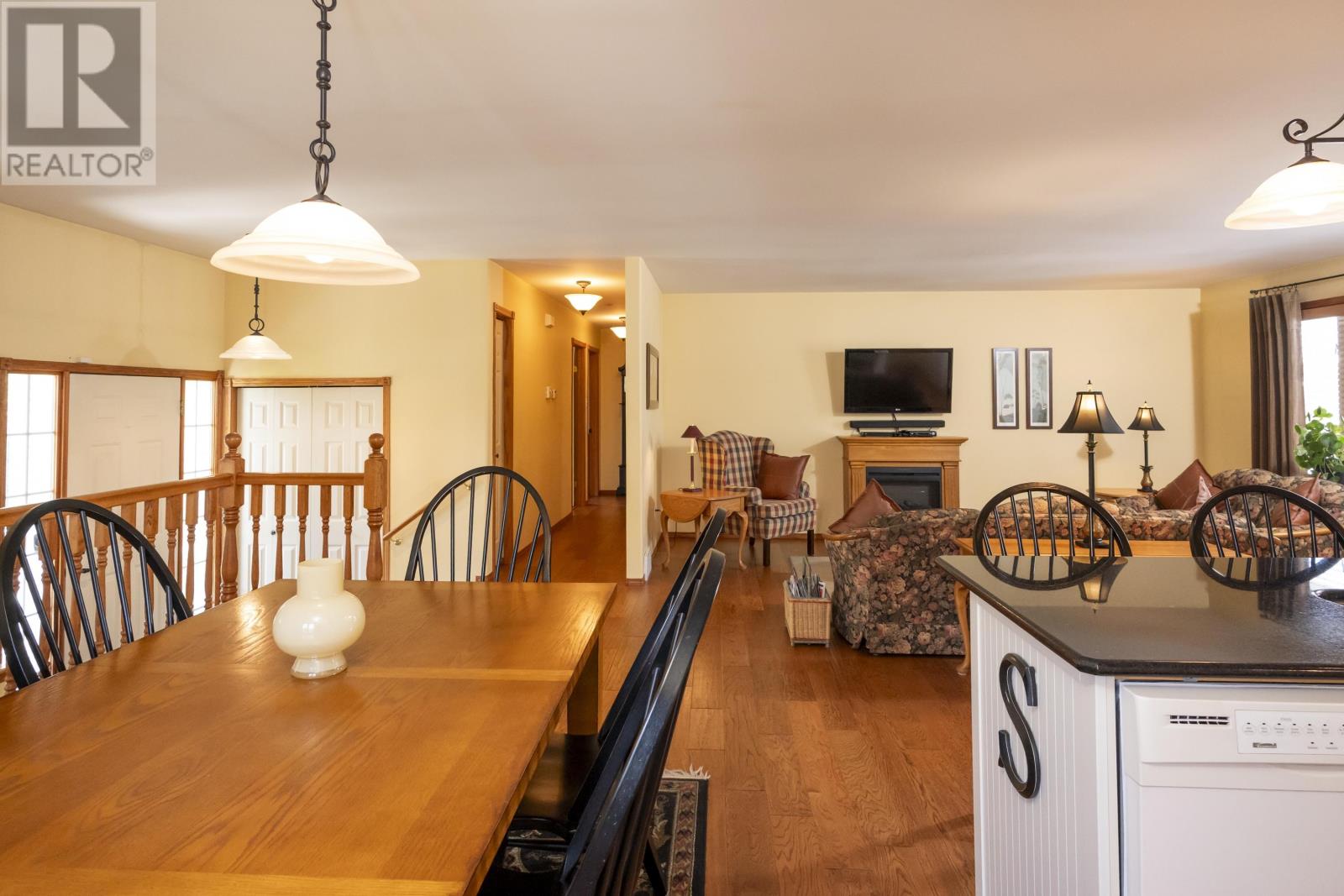 185 Ridgecrest RD - 17