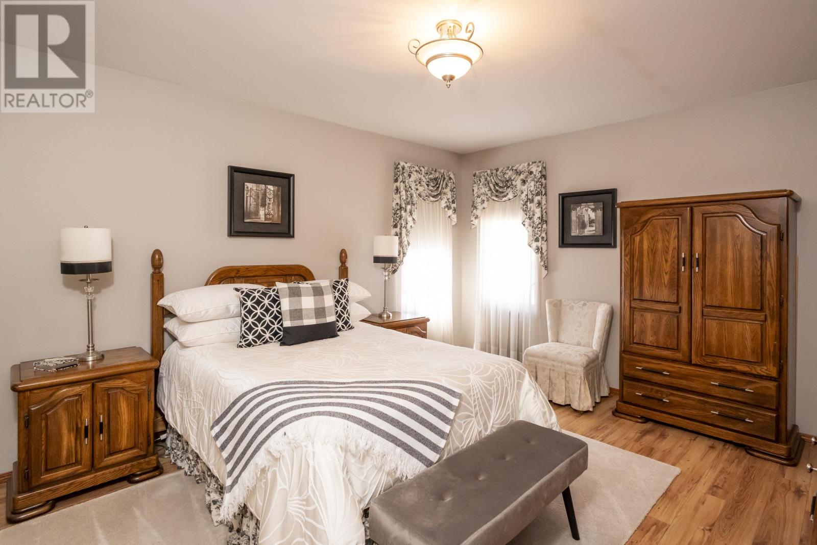 185 Ridgecrest RD - 24