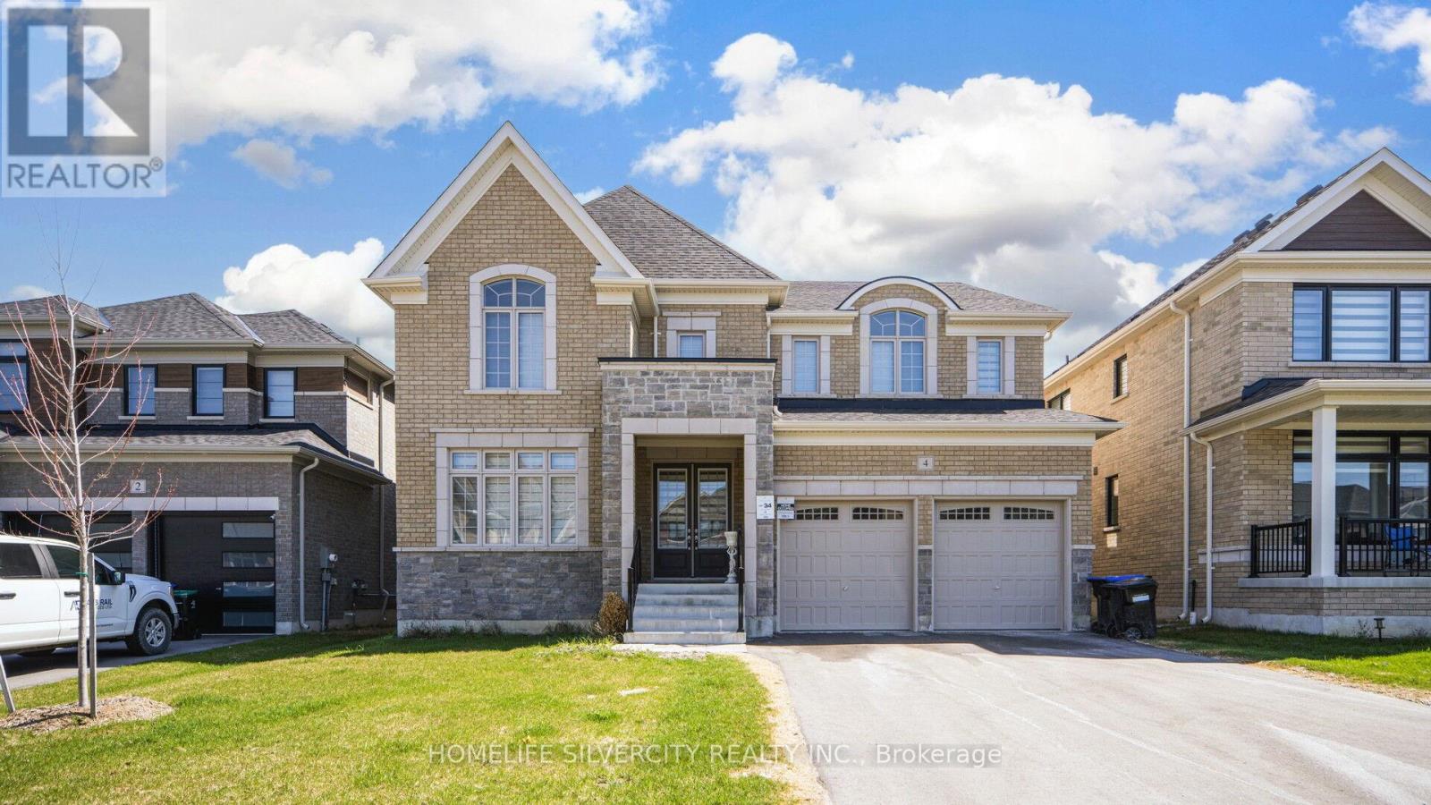 4 SANDHILL CRESCENT - 2