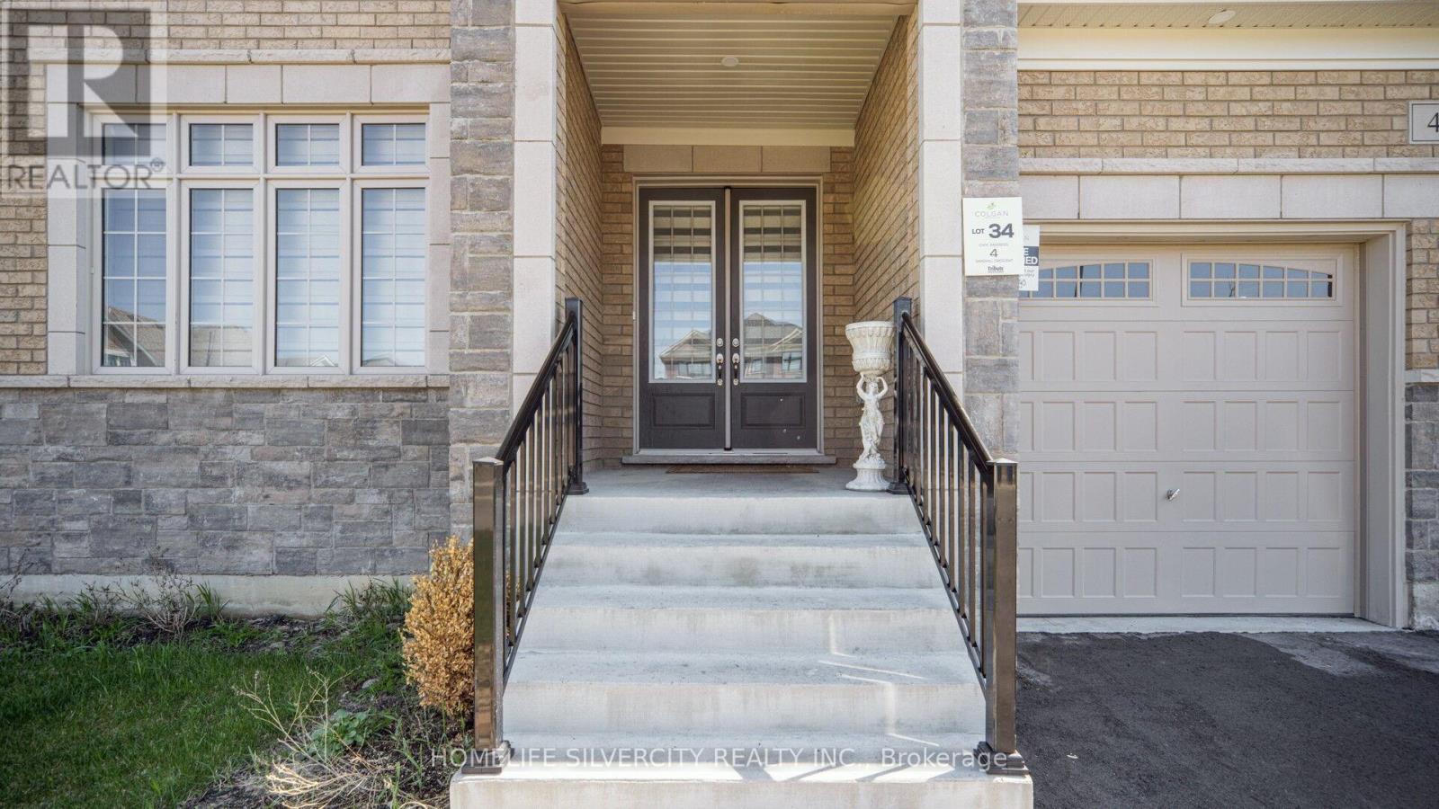 4 SANDHILL CRESCENT - 7