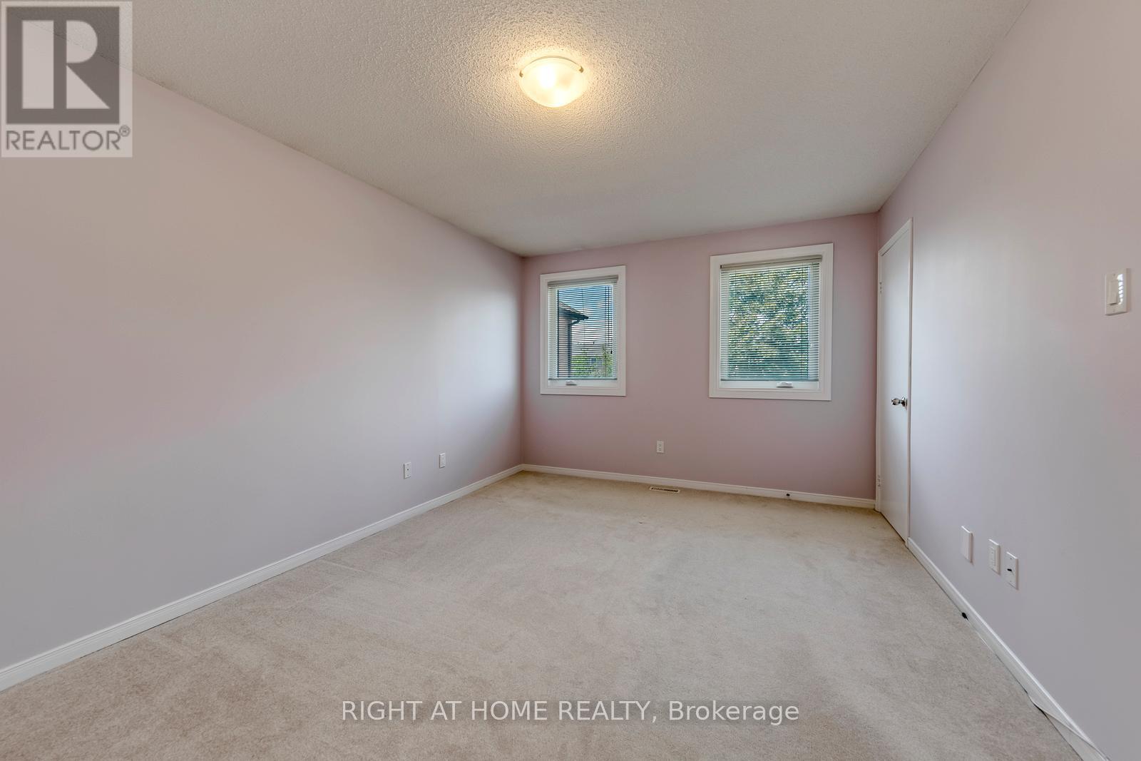 17 NICKEL CRESCENT - Image 23