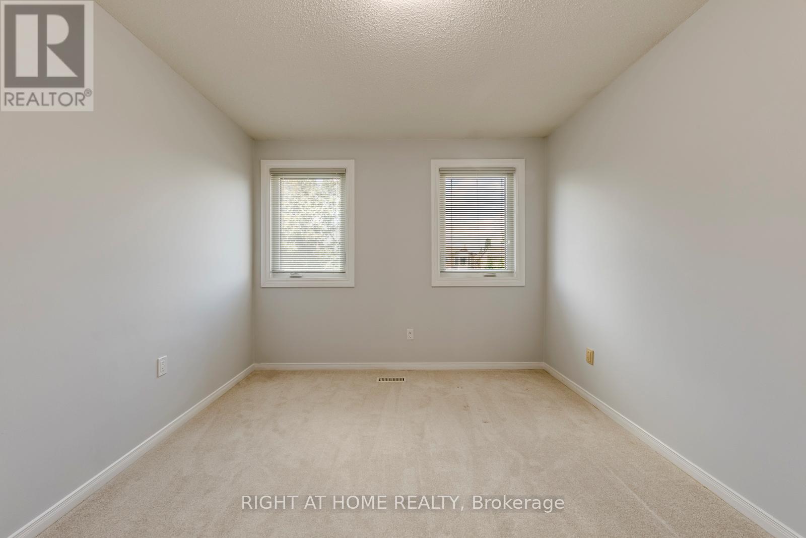 17 NICKEL CRESCENT - Image 30
