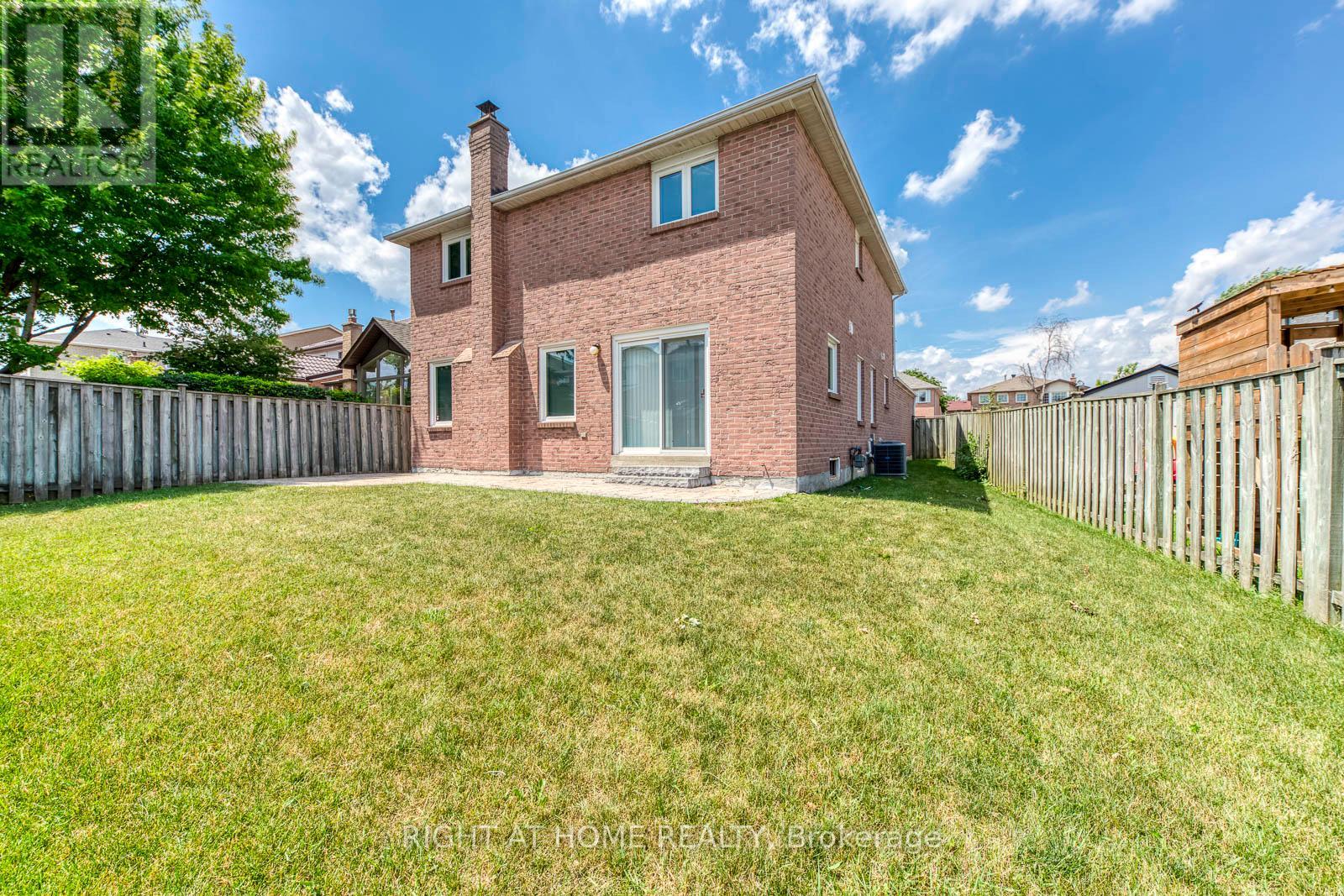 17 NICKEL CRESCENT - Image 36