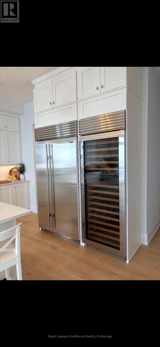 19 TWELVE TREES COURT - 12