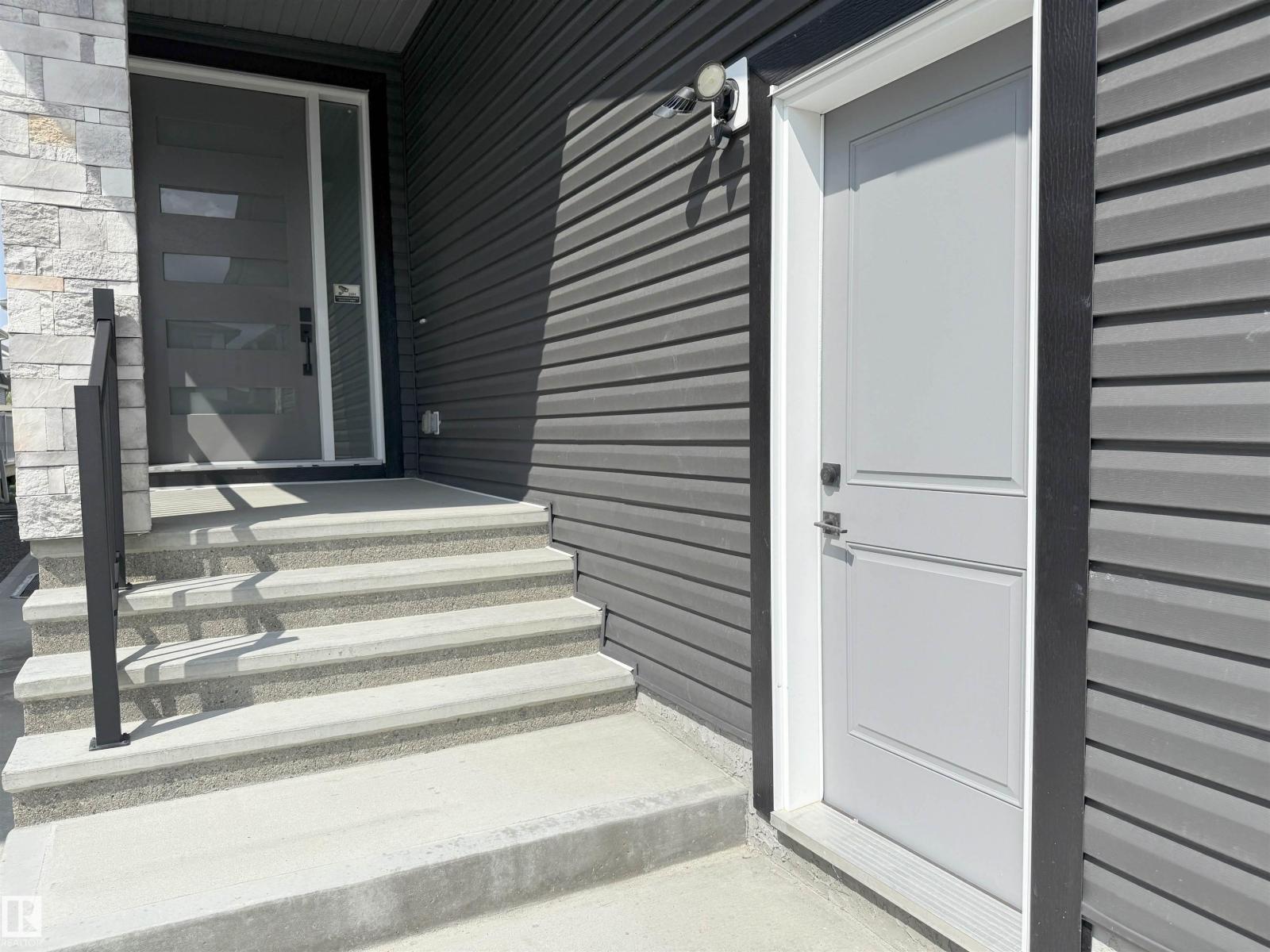 1836 22 ST NW - 7