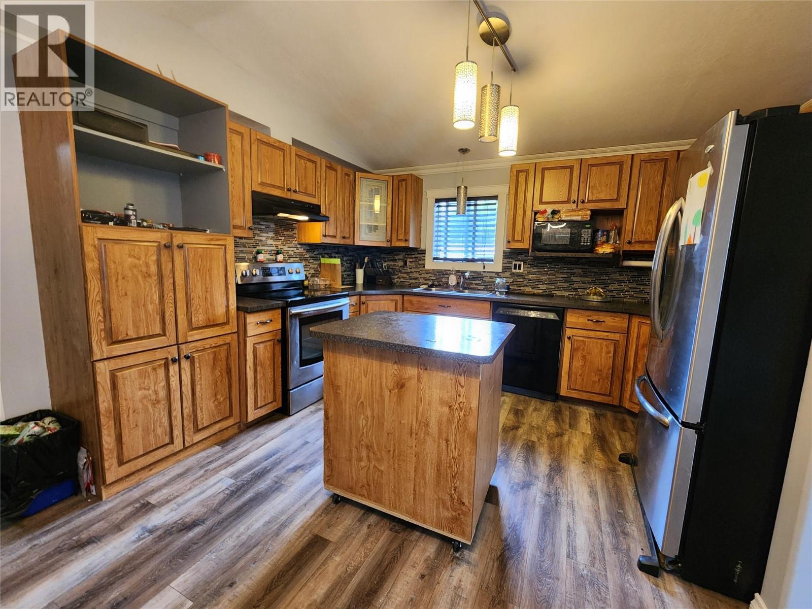 6450 7th Street - 7