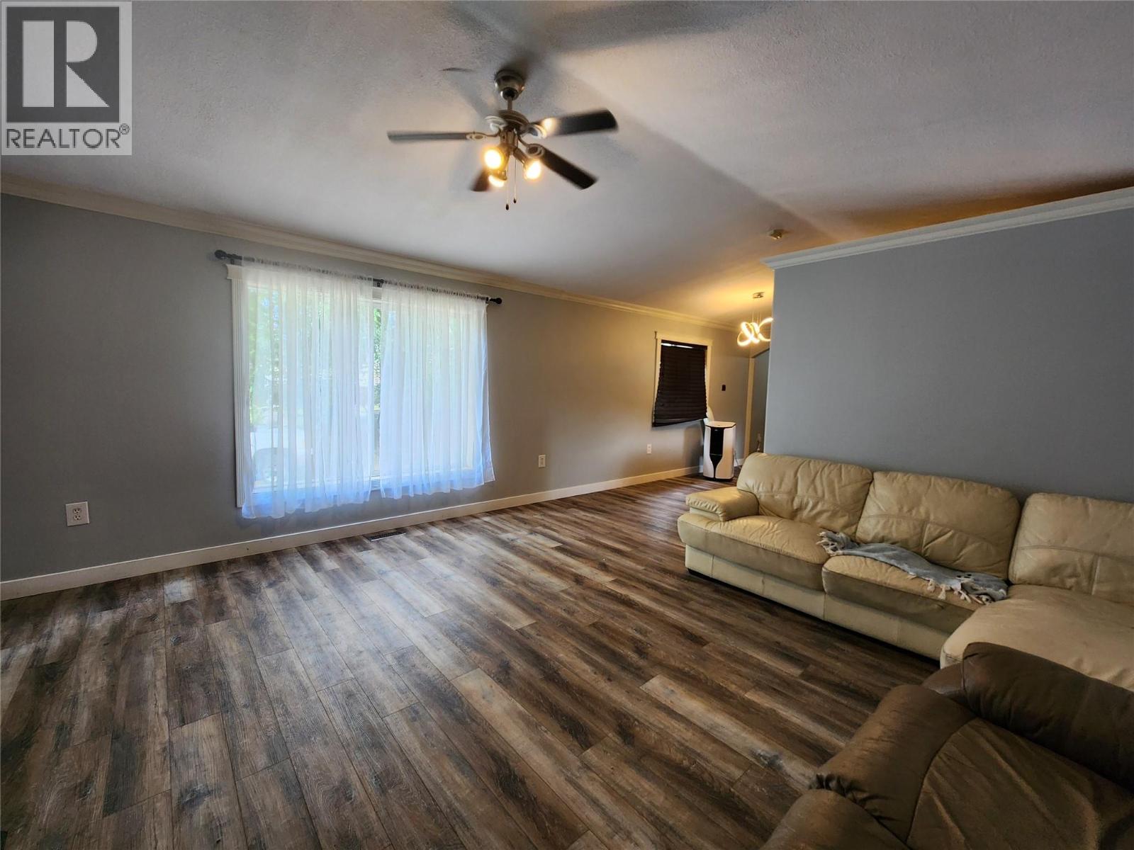 6450 7th Street - 14