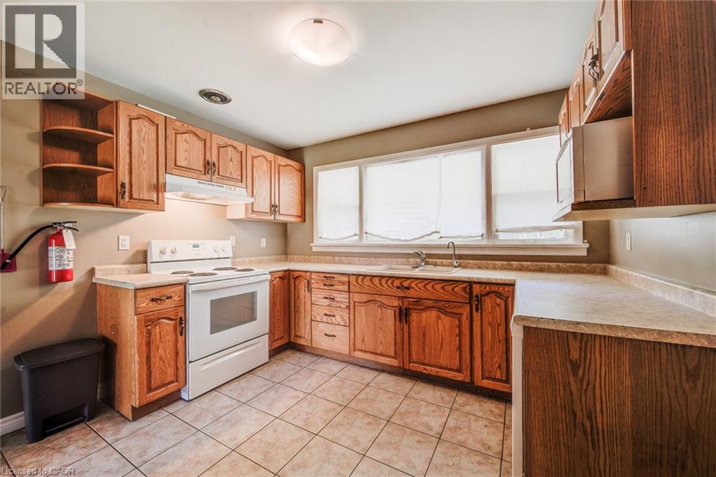 139 ELGIN Crescent - Image 21
