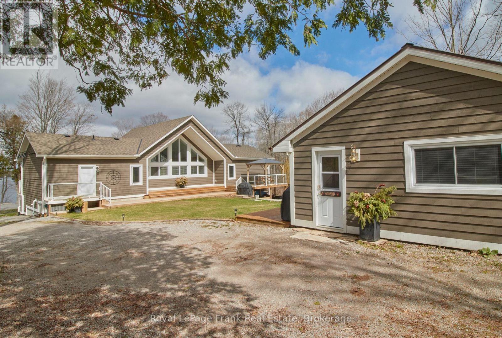 2269 MCCRACKEN'S LANDING ROAD - 27