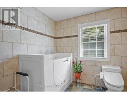 348 Chemaushgon Road, Bancroft, ON K0L1C0 Photo 15