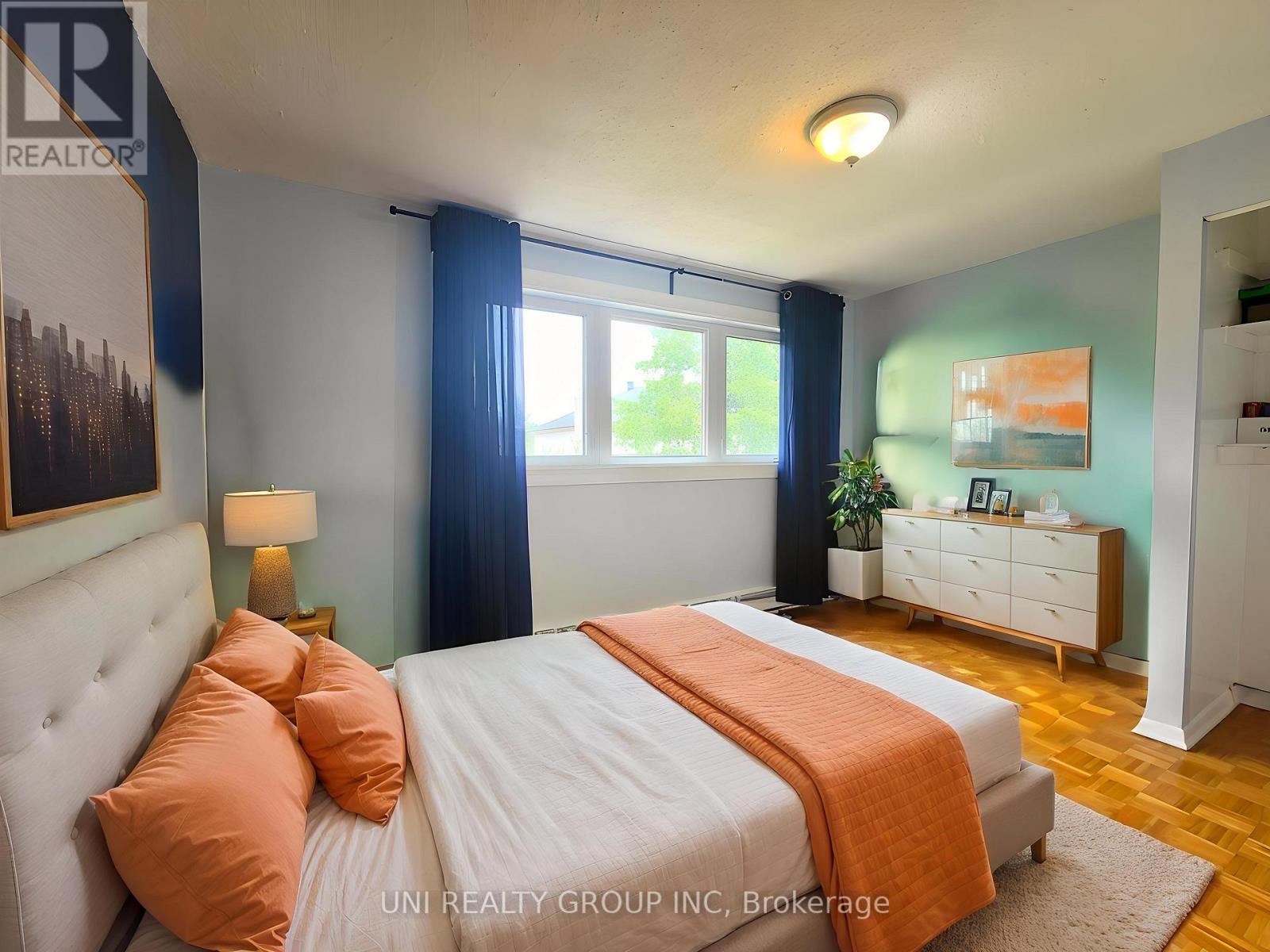45 GRADY CRESCENT - 23