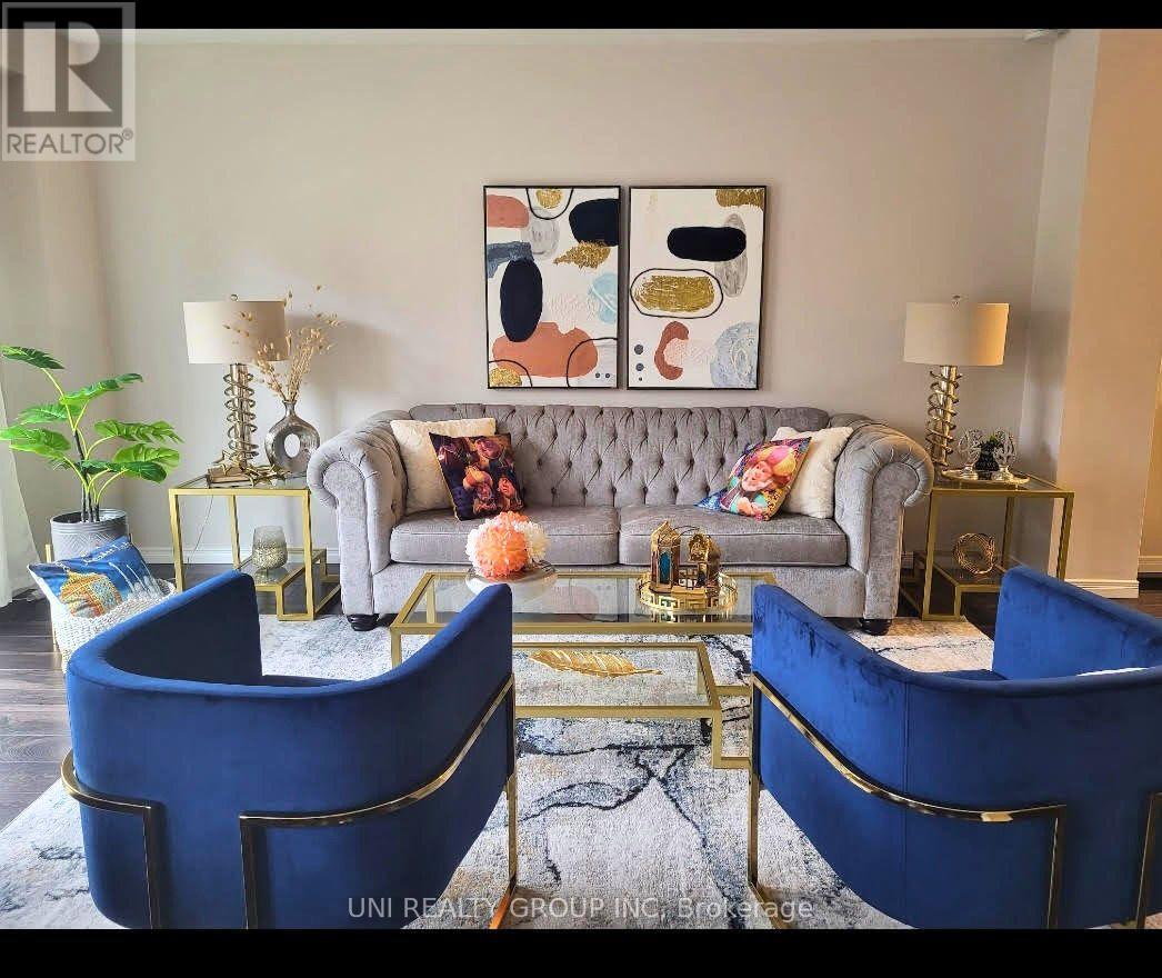 45 GRADY CRESCENT - 5