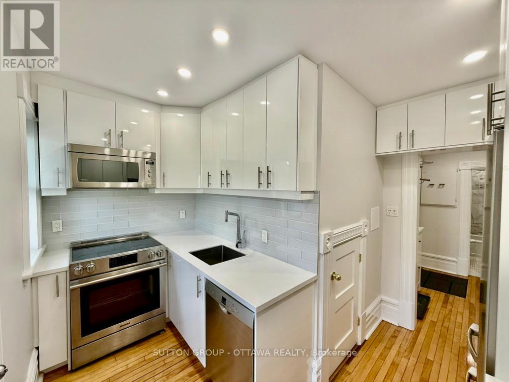 1 Bed, 1 Bath Multi-Family for Rent in Ottawa – 2A – 149 ST ANDREW STREET, Ottawa – MLS# X13522566 - Image 18