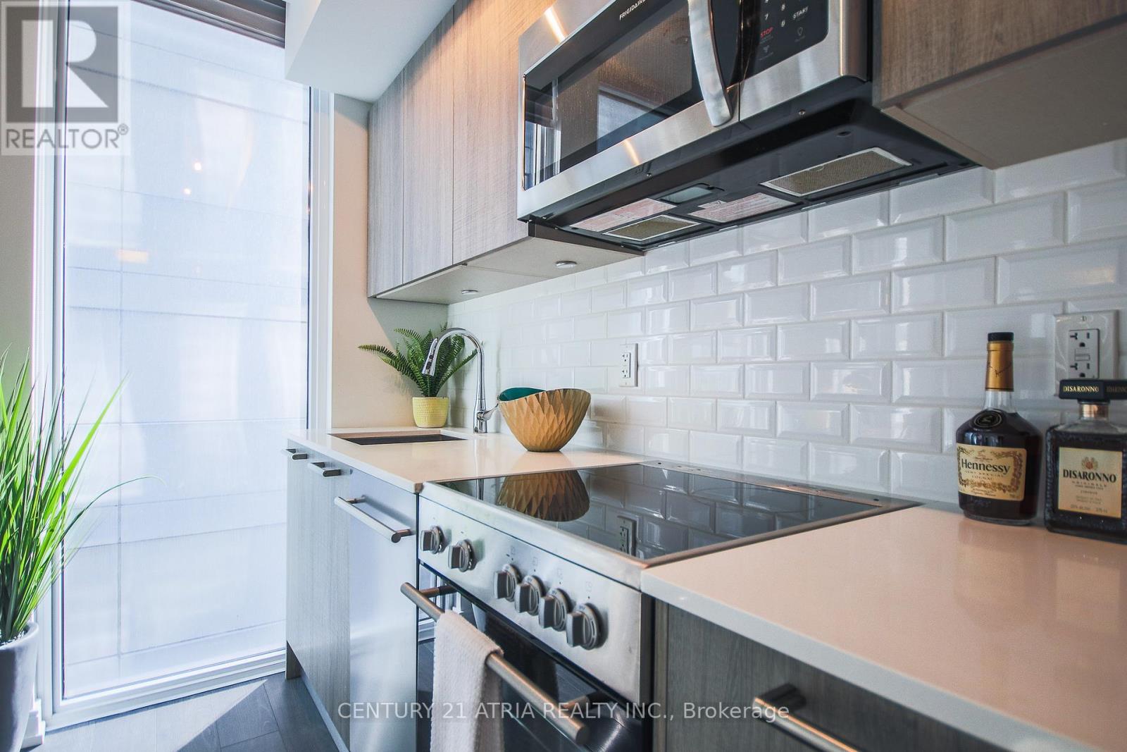#2310 28 WELLESLEY STREET - 10