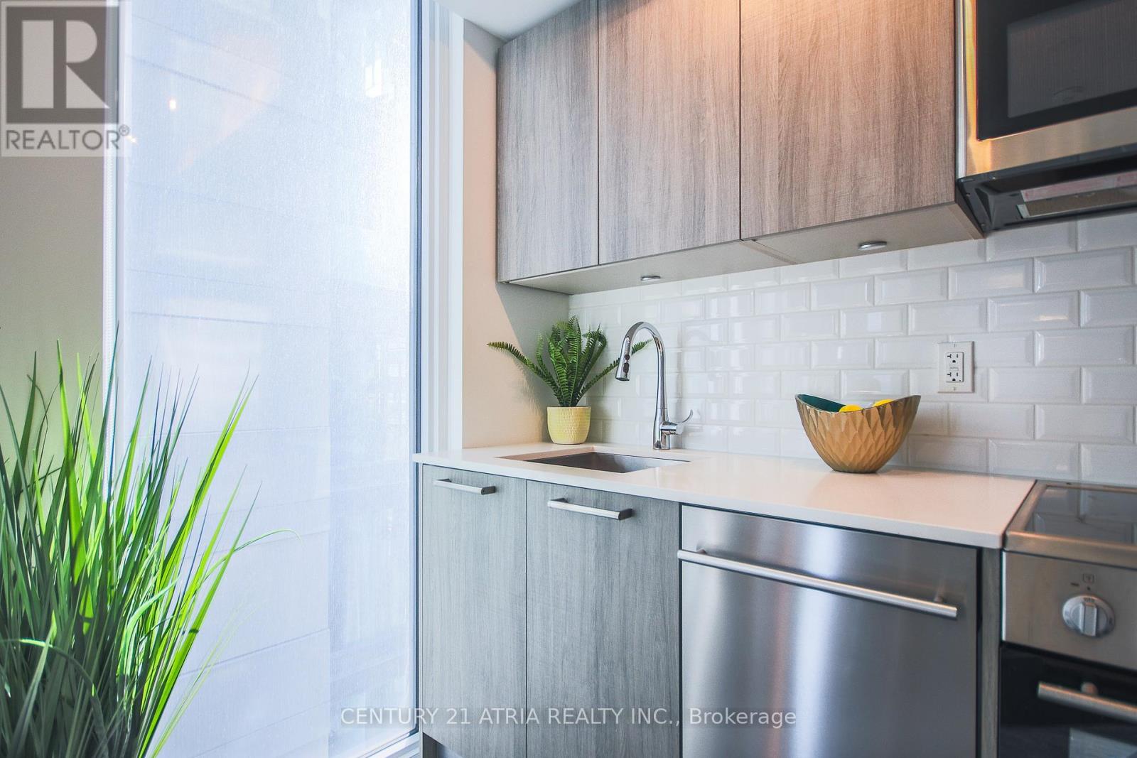 #2310 28 WELLESLEY STREET - 11
