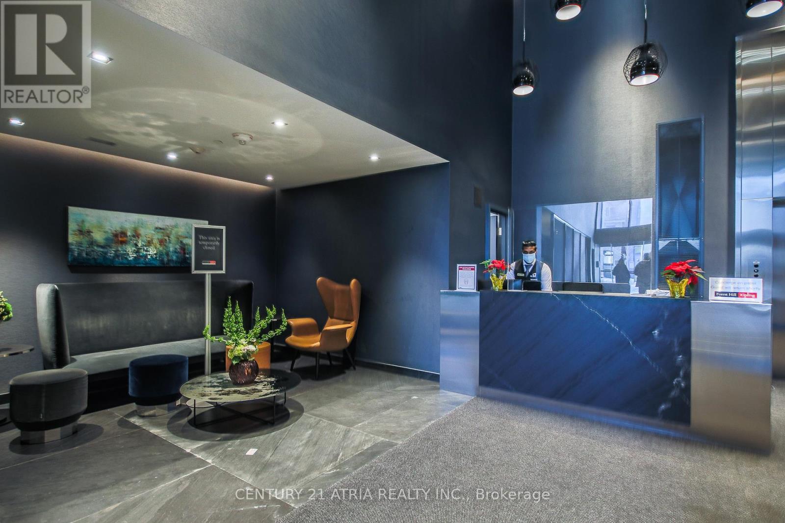 #2310 28 WELLESLEY STREET - 4