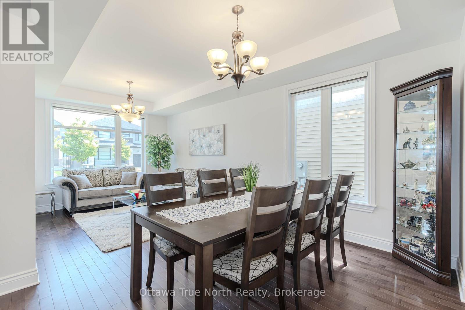 152 FINSBURY AVENUE - 12