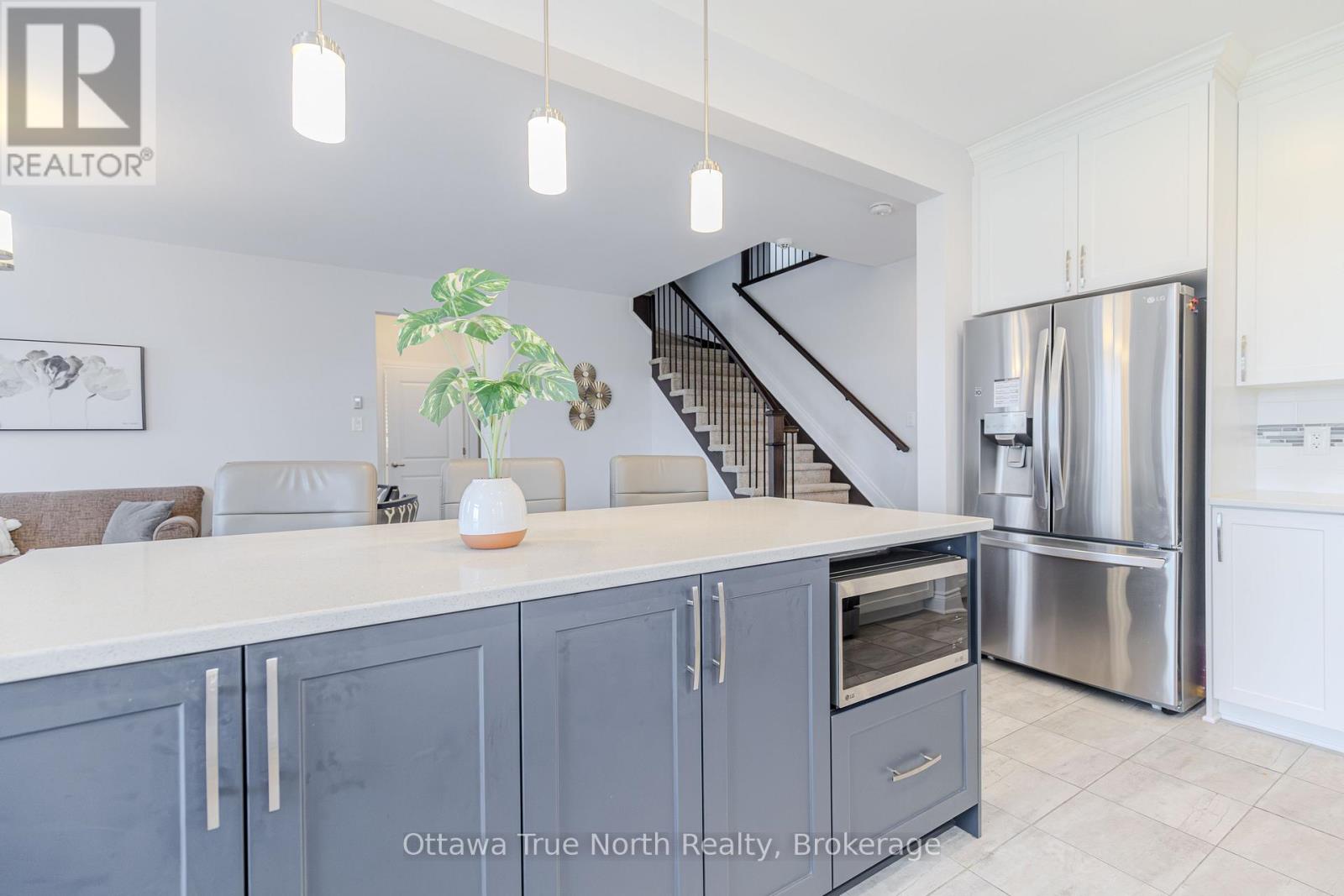152 FINSBURY AVENUE - 19