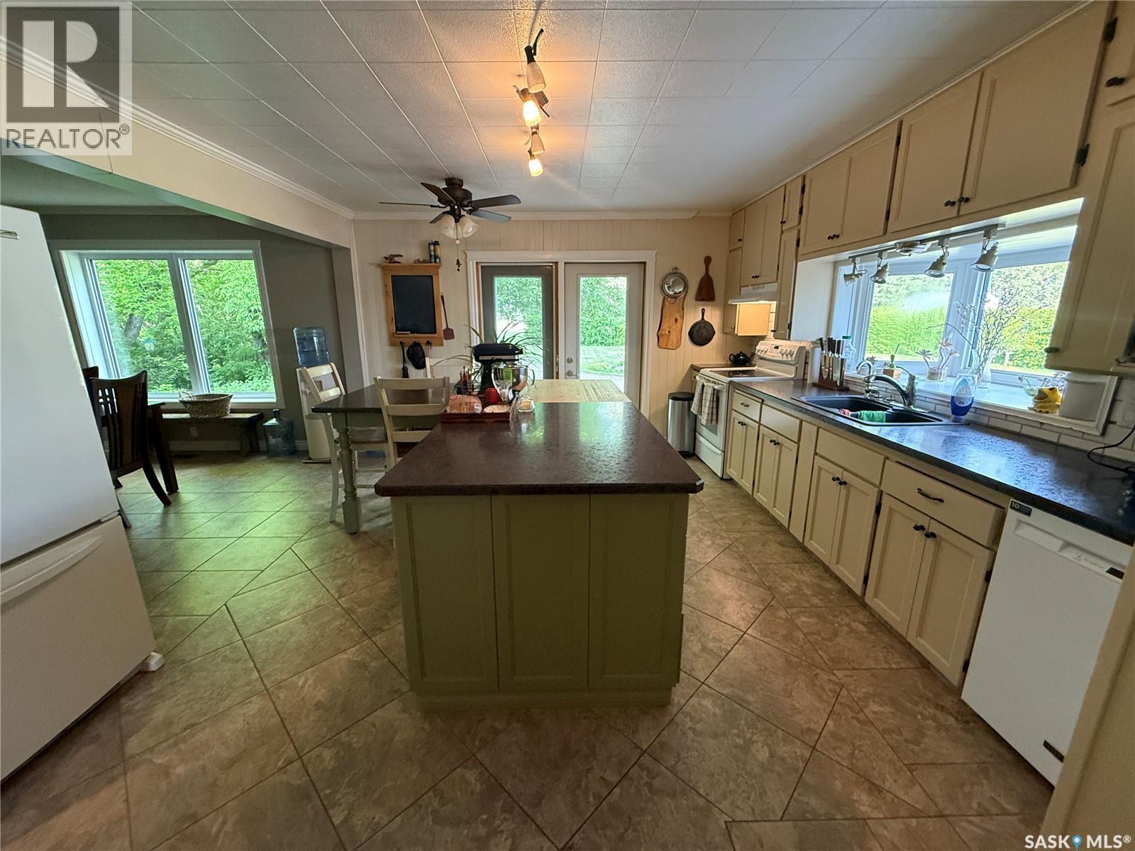 Belles Acreage - 11