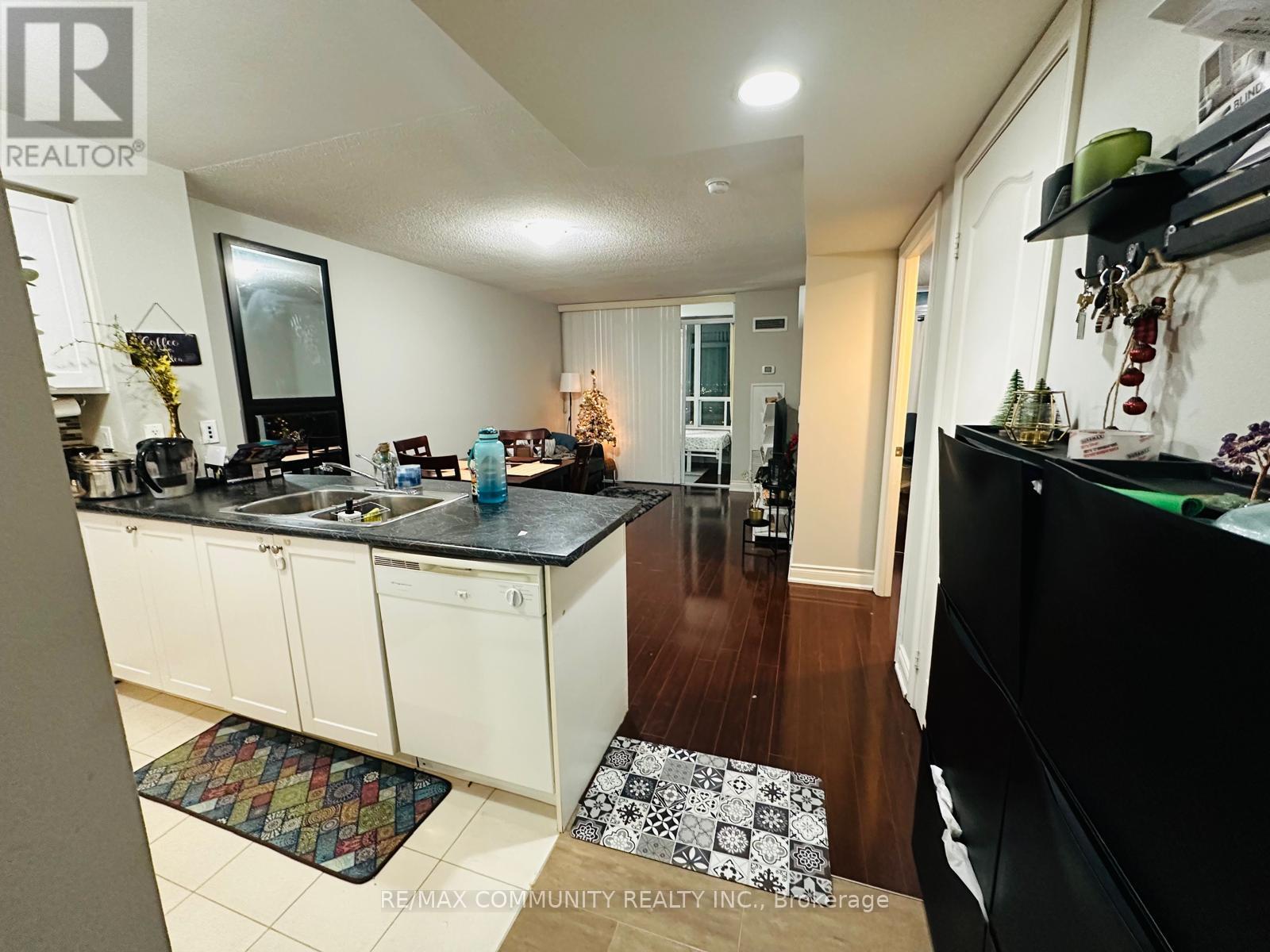 #1903 50 BRIAN HARRISON WAY - 5