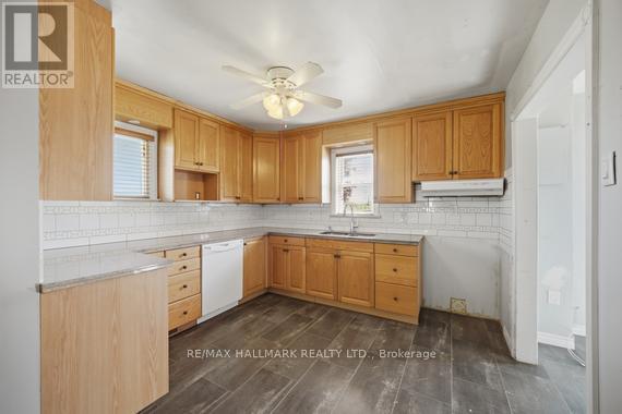 1527 KILLARNEY BEACH ROAD - 2