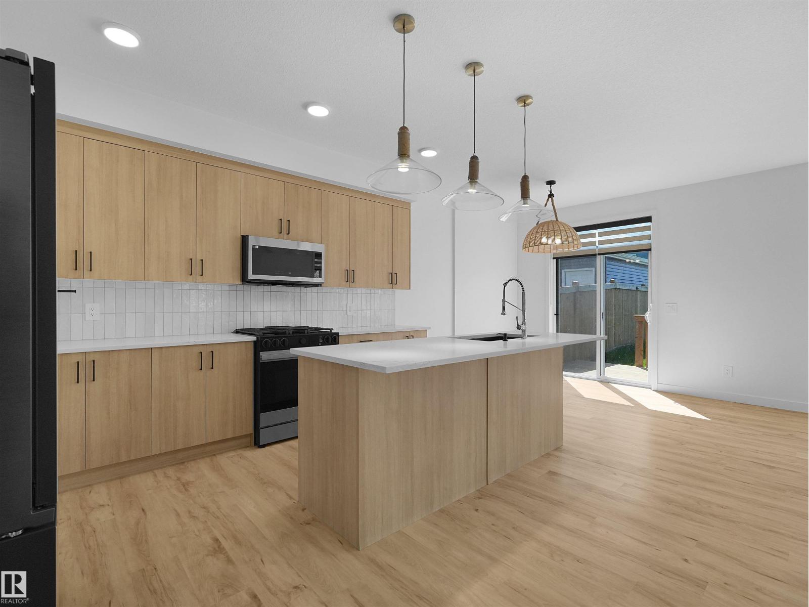 3332 168 ST SW — photo 20