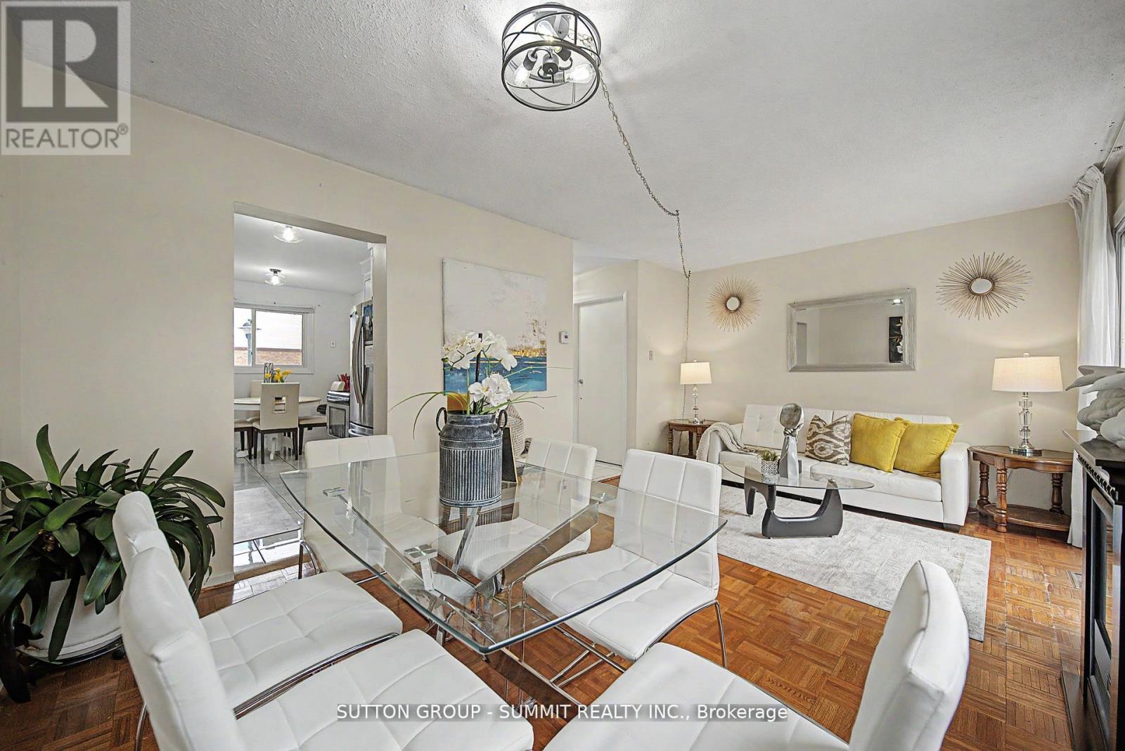 #61 45 HANSEN ROAD N - 12