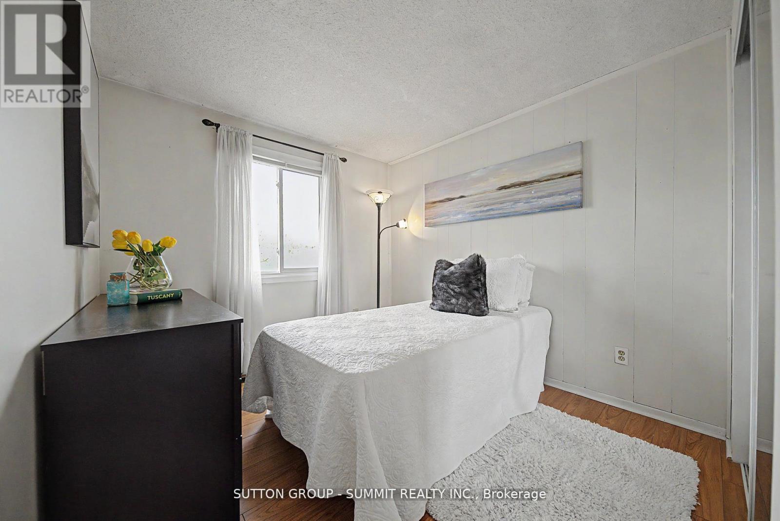 #61 45 HANSEN ROAD N - 20