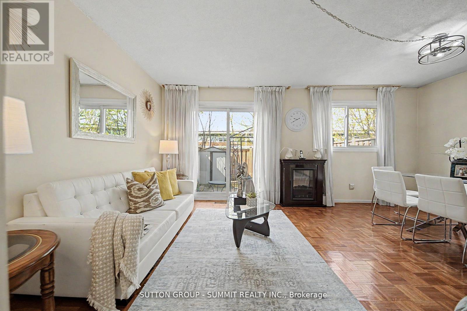 #61 45 HANSEN ROAD N - 9
