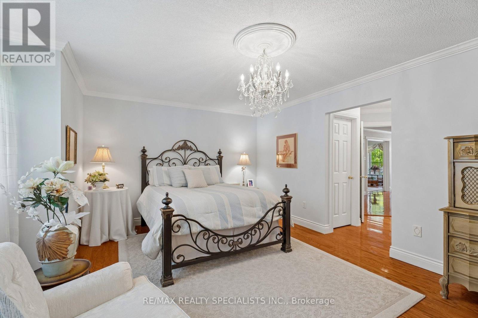 43 BUSH CRESCENT - 14