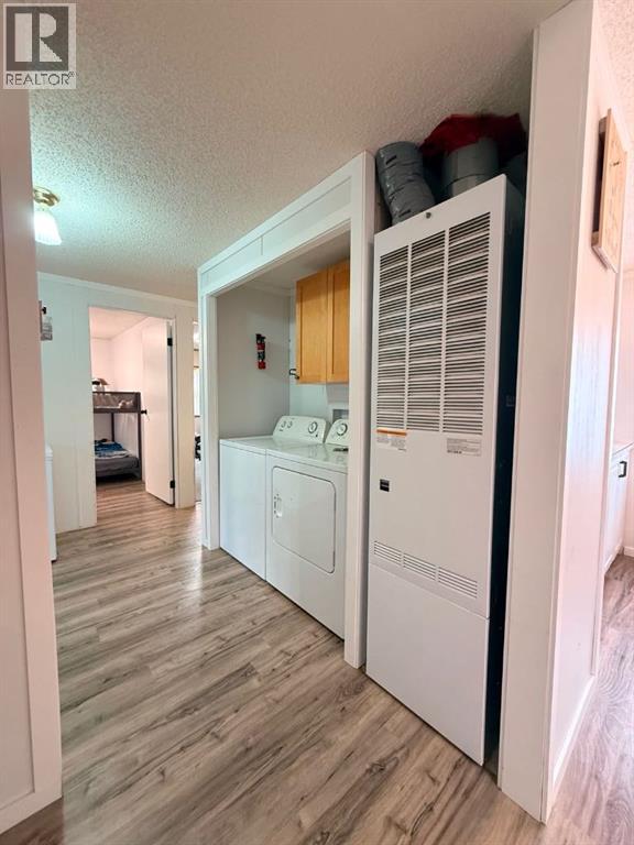 10109 105 Ave - 22