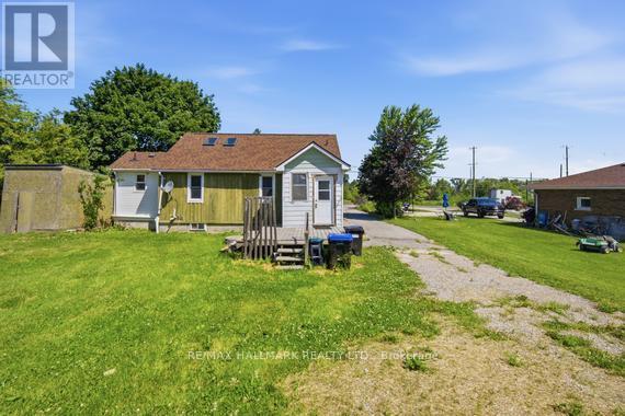 1527 KILLARNEY BEACH ROAD - 31