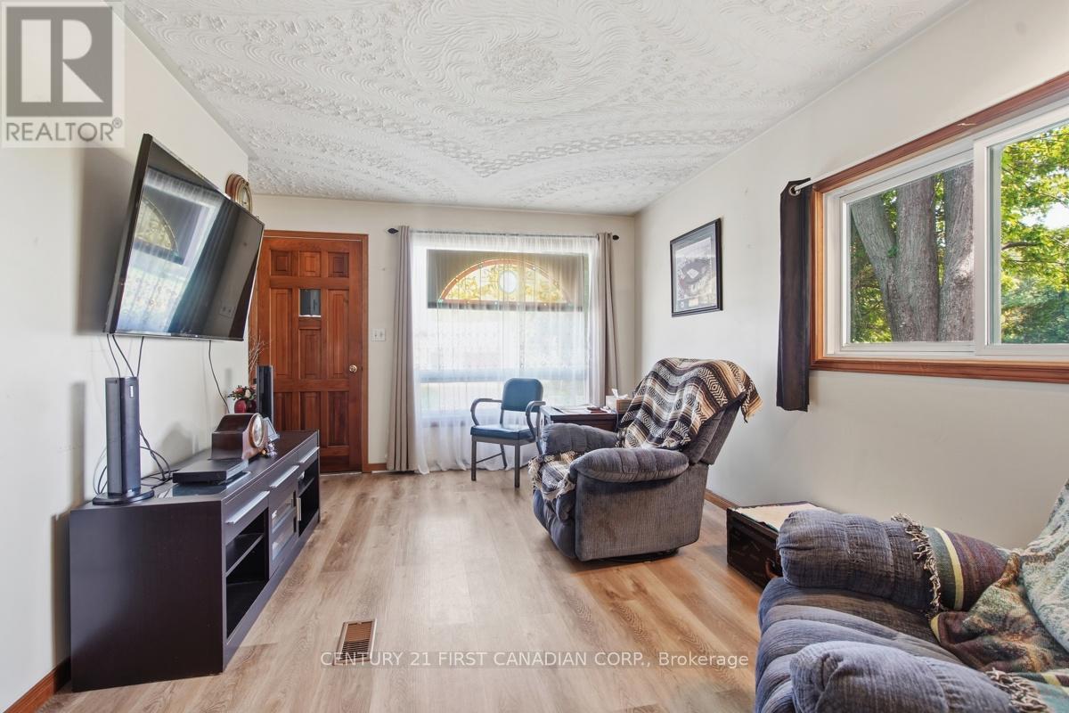 142 FREDERIC STREET W - 10
