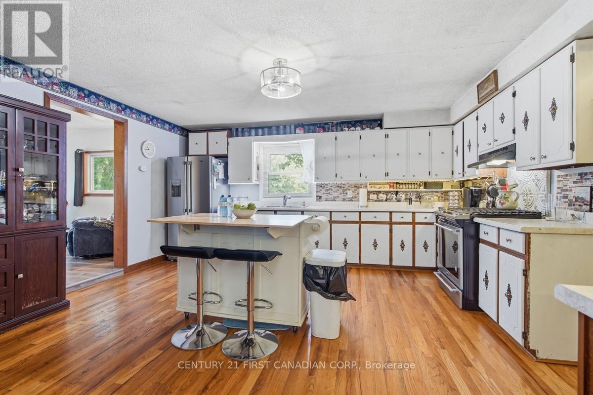 142 FREDERIC STREET W - 13