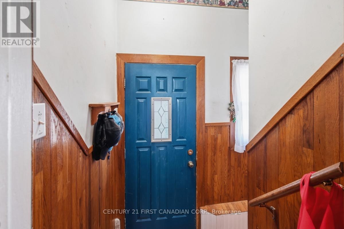 142 FREDERIC STREET W - 27