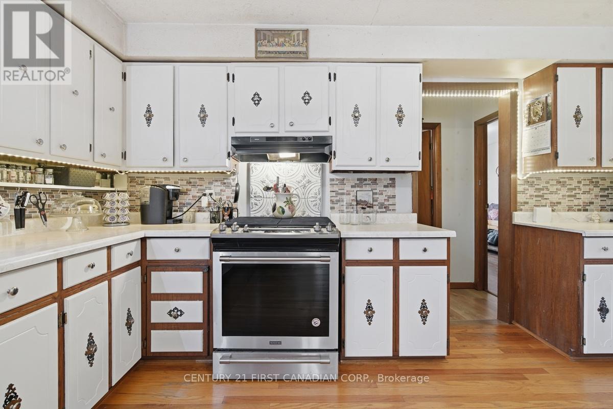 142 FREDERIC STREET W - 16