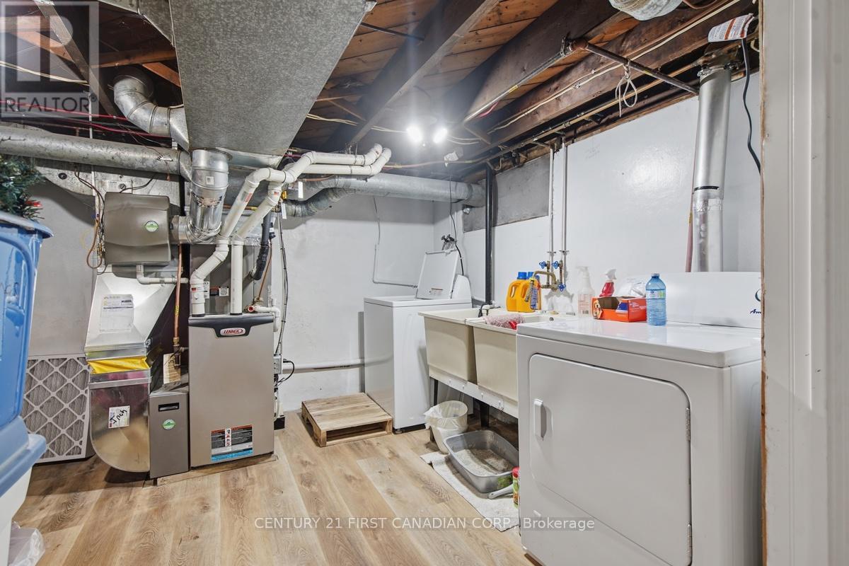 142 FREDERIC STREET W - 28