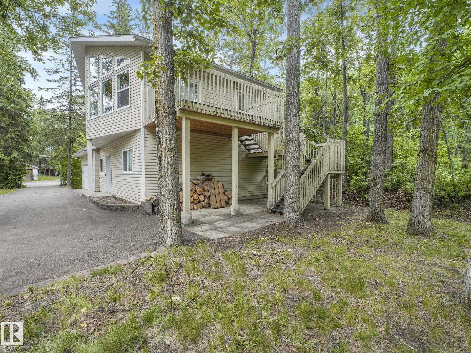 615 Ash ST NW - 24
