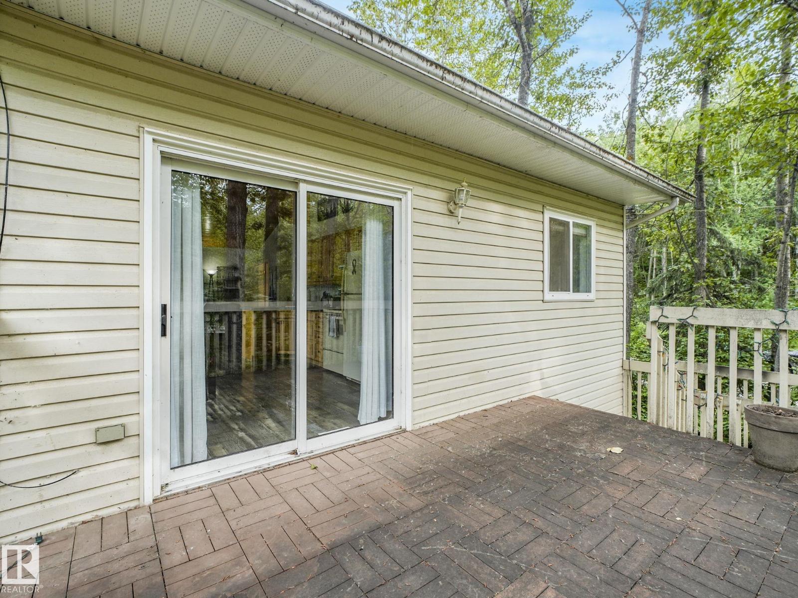 615 Ash ST NW - 26