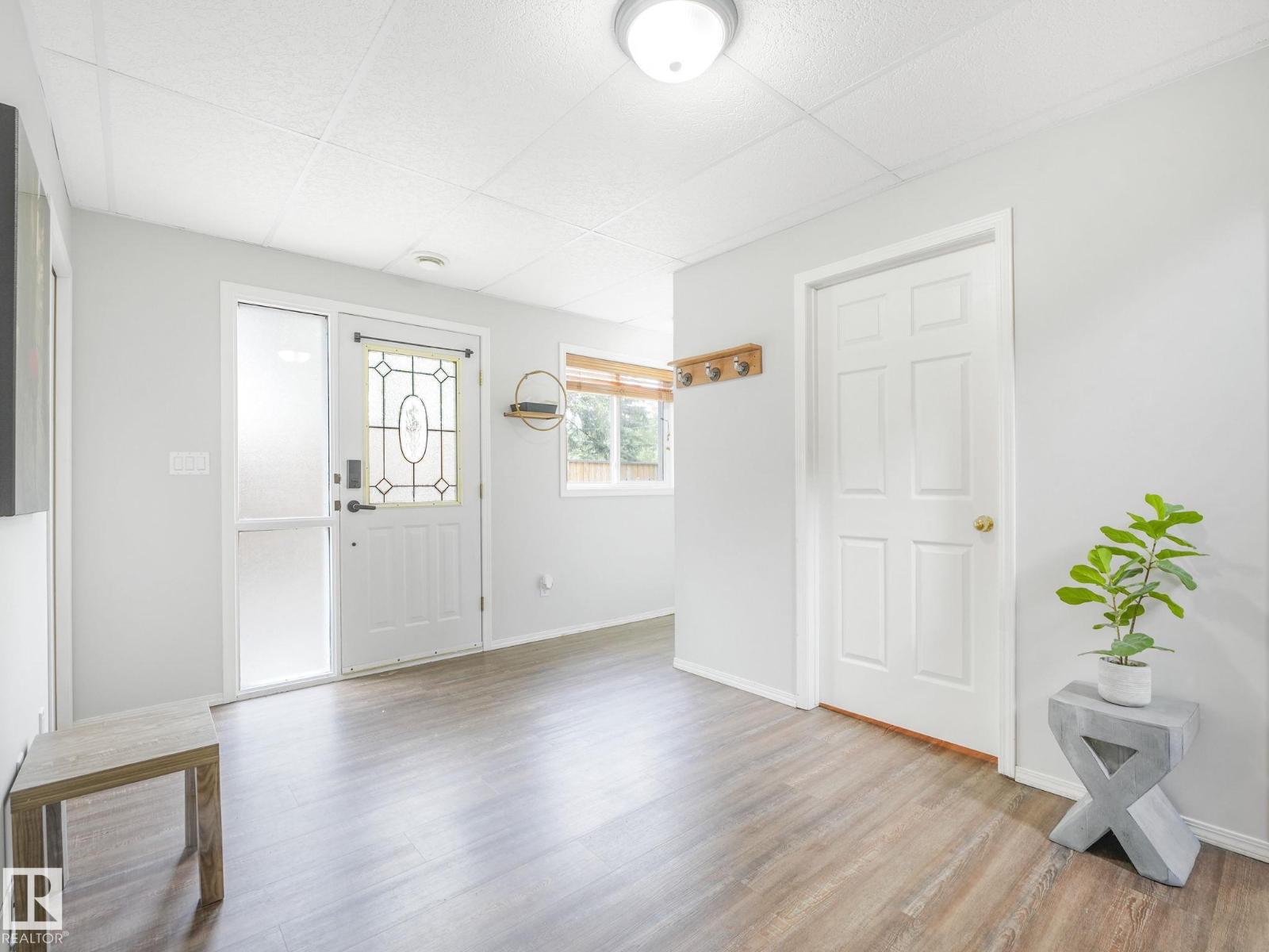 615 Ash ST NW - 33