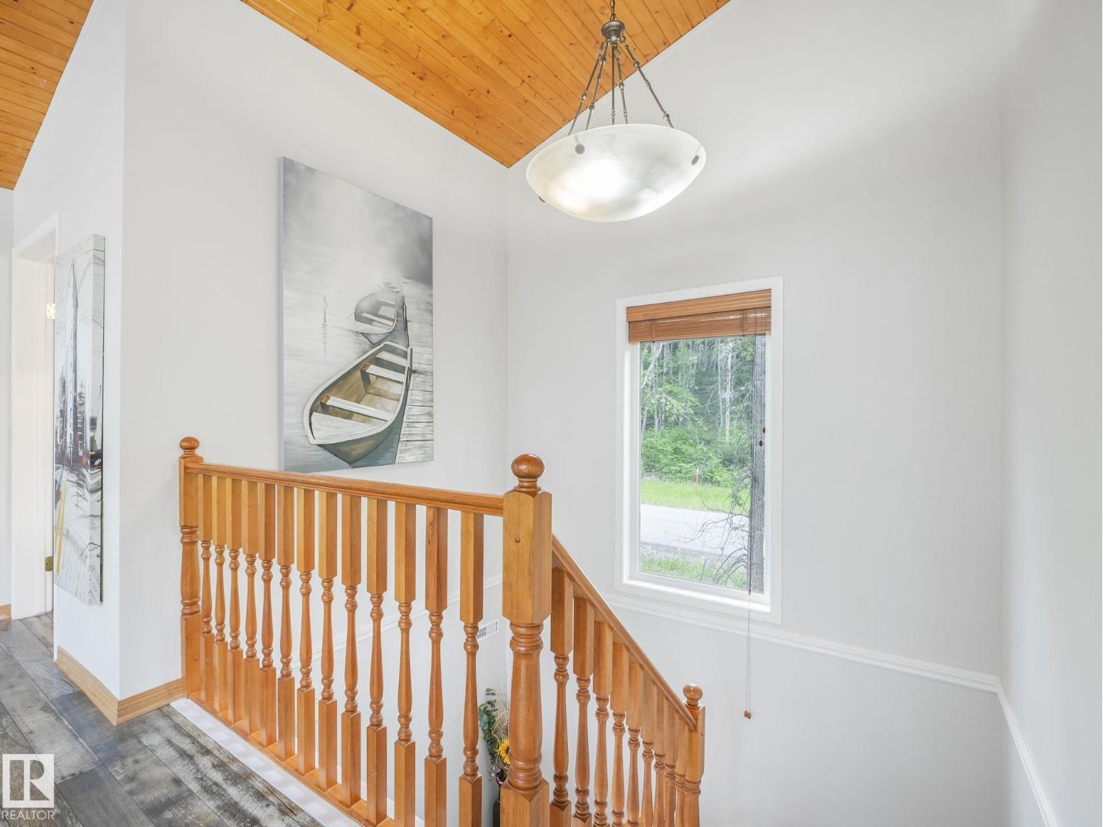 615 Ash ST NW - 36