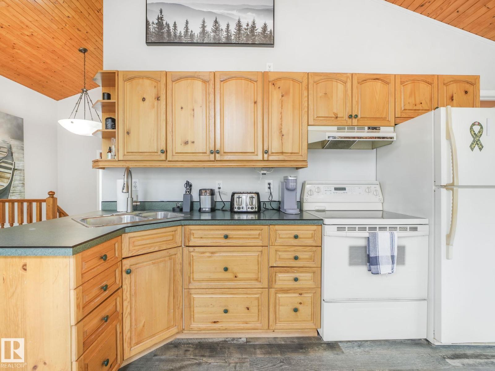 615 Ash ST NW - 42