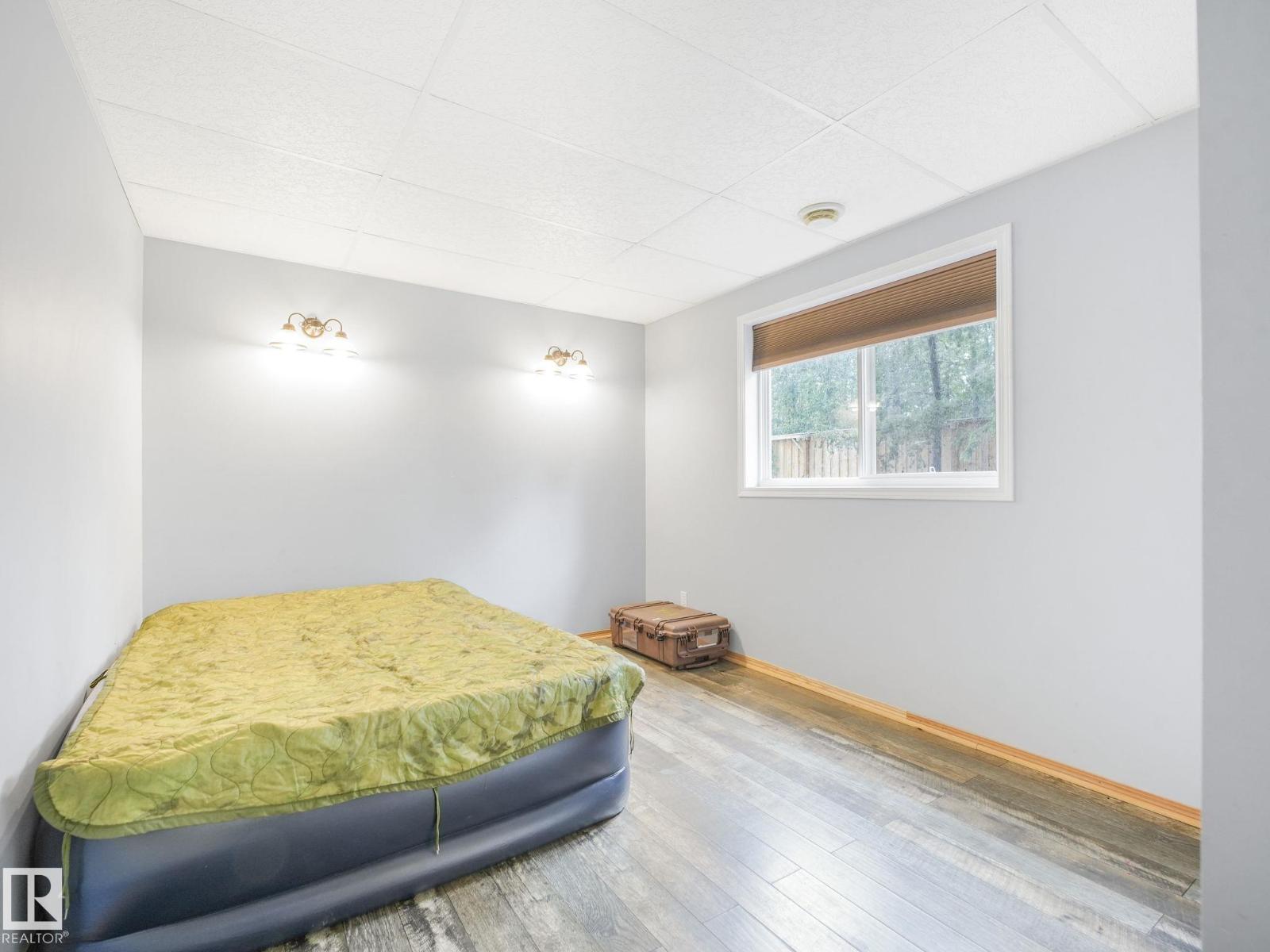 615 Ash ST NW - 47